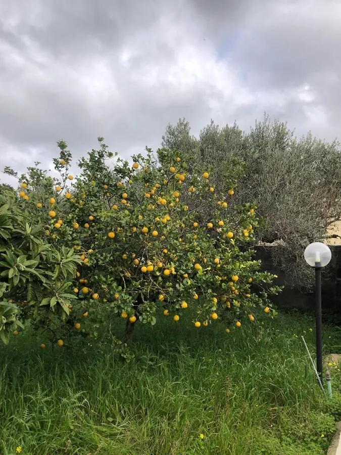Villino Franca E Giacomo Villa Guarrato Holiday home