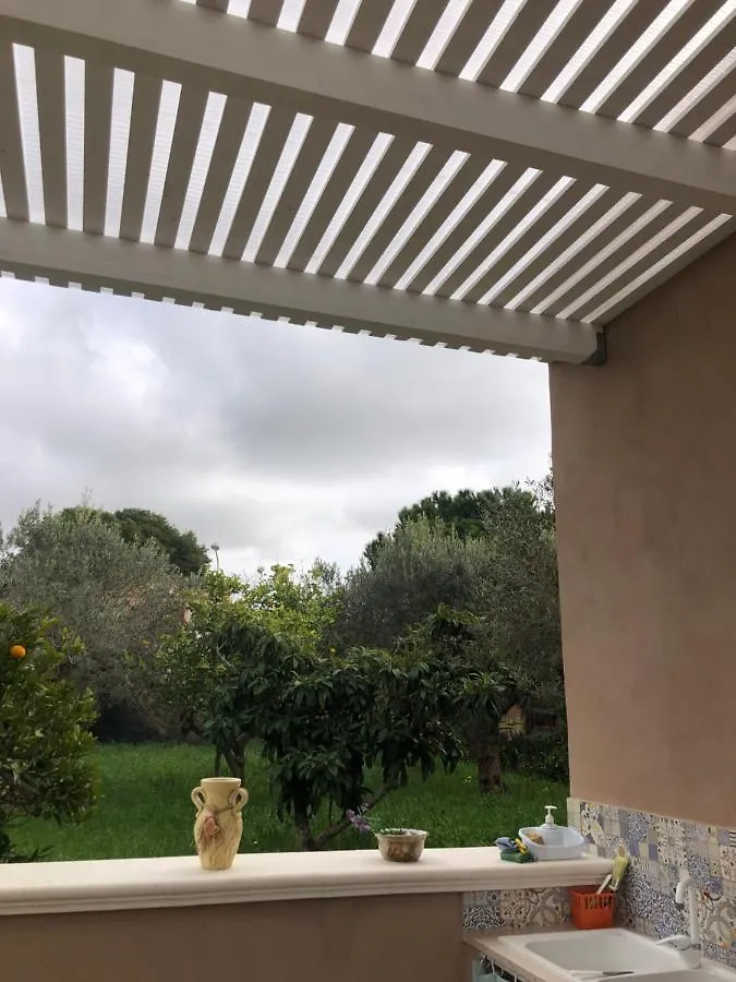 Holiday home Villino Franca E Giacomo Villa Guarrato Italy